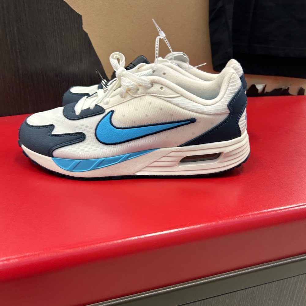 Nike Kids' Blue and White Sneakers
